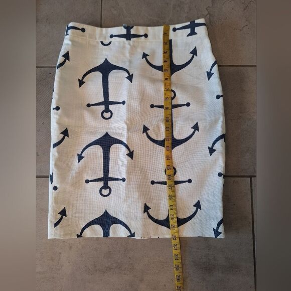 Corilynn anchor white blue skirt size 4 /S - Picture 6 of 7